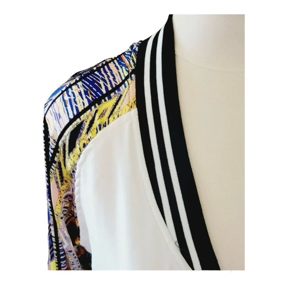 BKE Gimmicks by embroidered bomber jacket size L - Picture 5 of 11